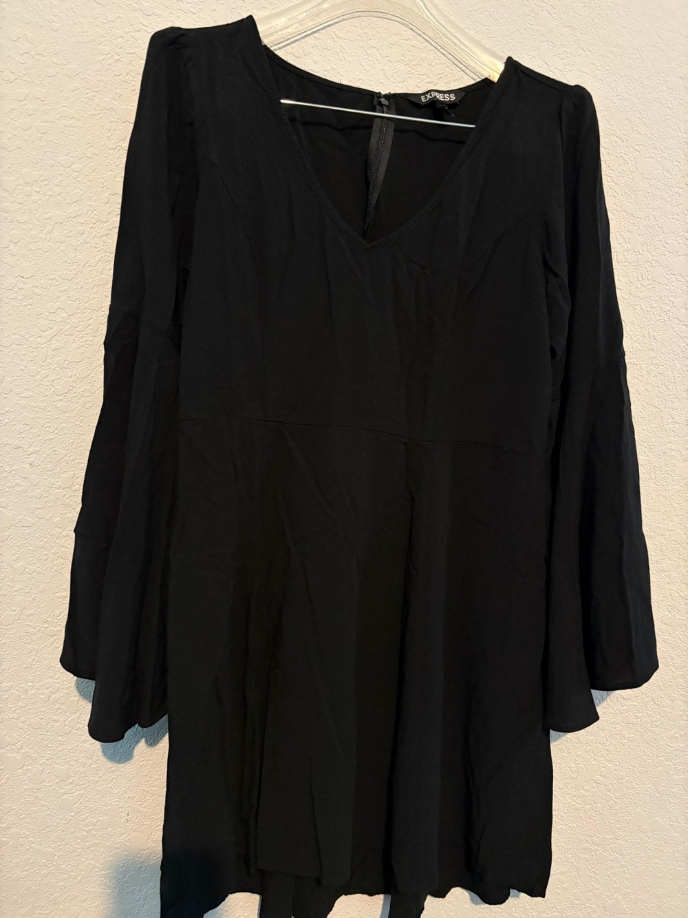 Express Black V-Neck Flared Sleeve Tunic Dress